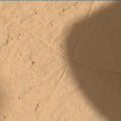 Sol 3905: Mars Hand Lens Imager (MAHLI)