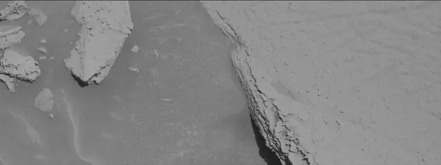 Sol 3906: Mast Camera (Mastcam)