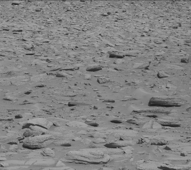 Sol 3906: Mast Camera (Mastcam)