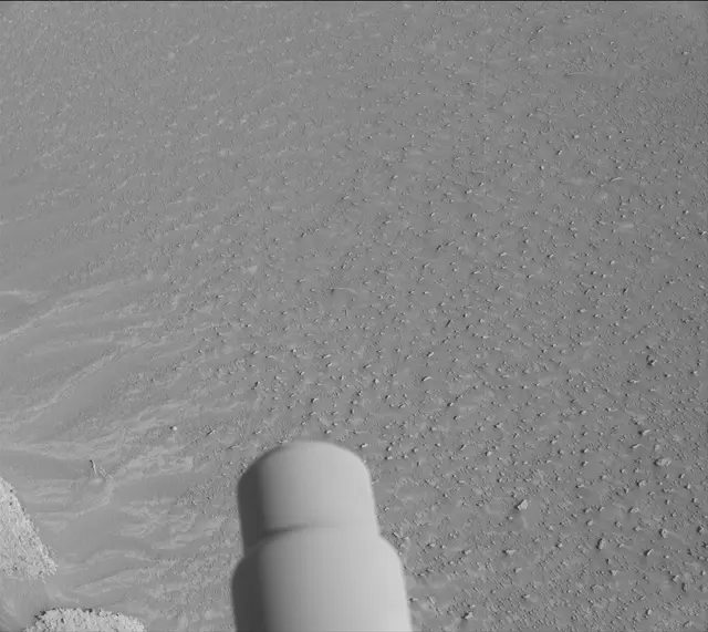 Sol 3906: Mast Camera (Mastcam)