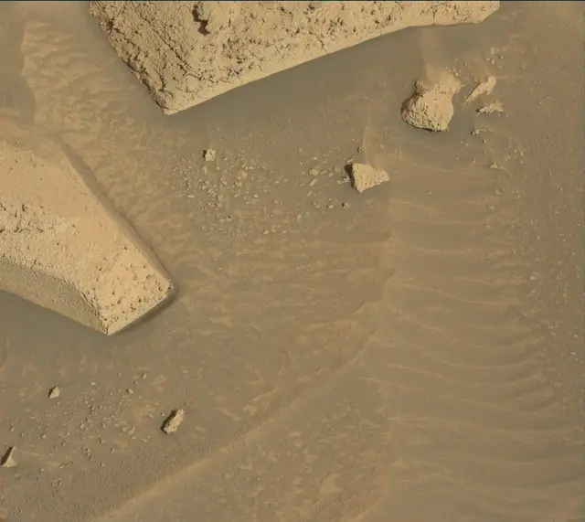 Sol 3906: Mast Camera (Mastcam)