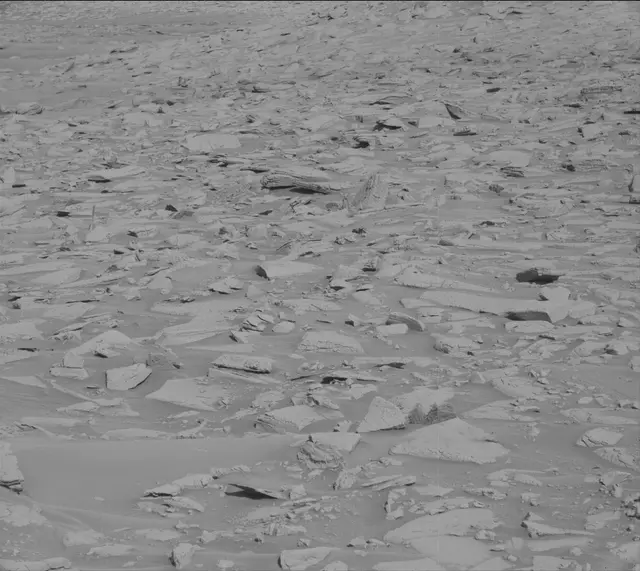 Sol 3906: Mast Camera (Mastcam)
