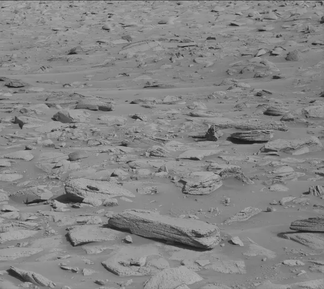 Sol 3906: Mast Camera (Mastcam)