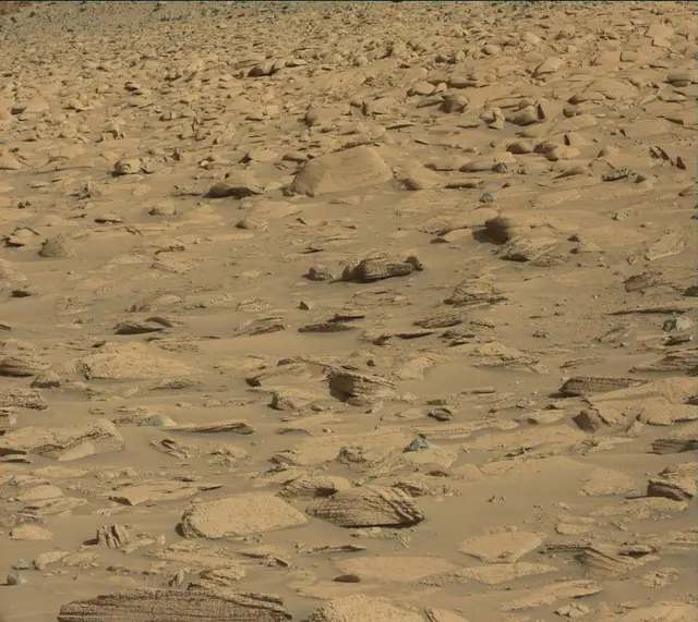 Sol 3906: Mast Camera (Mastcam)
