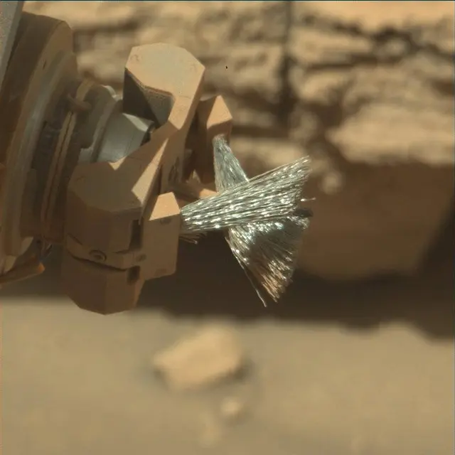 Sol 3906: Mast Camera (Mastcam)