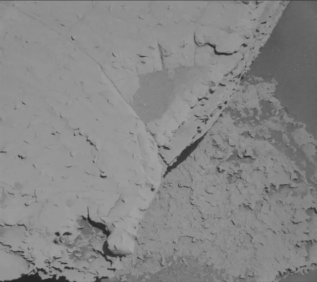 Sol 3906: Mast Camera (Mastcam)