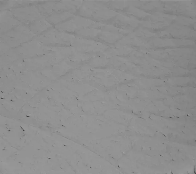 Sol 3906: Mast Camera (Mastcam)
