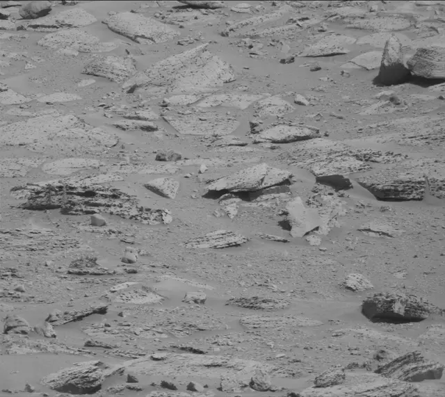 Sol 3906: Mast Camera (Mastcam)