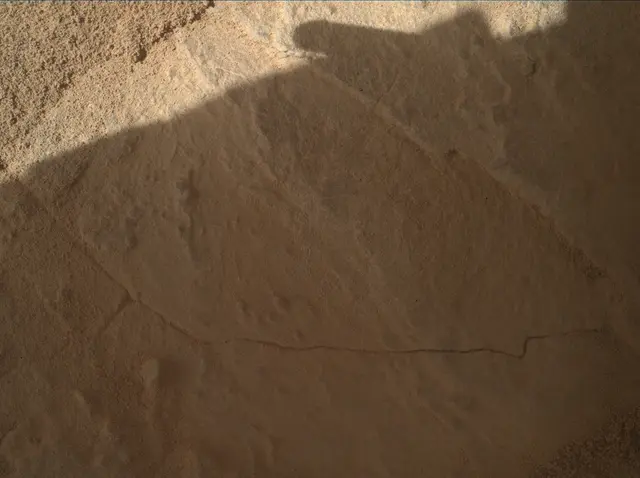 Sol 3906: Mars Hand Lens Imager (MAHLI)