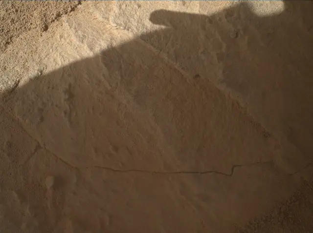 Sol 3906: Mars Hand Lens Imager (MAHLI)