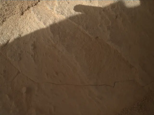 Sol 3906: Mars Hand Lens Imager (MAHLI)