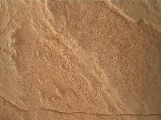 Sol 3906: Mars Hand Lens Imager (MAHLI)