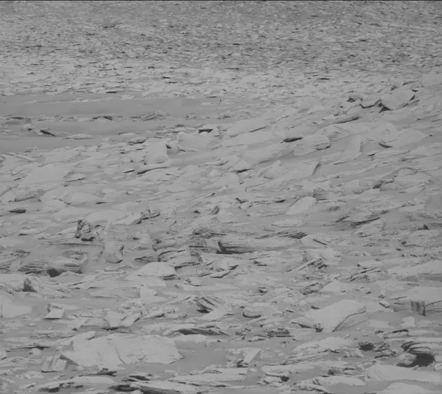 Sol 3907: Mast Camera (Mastcam)