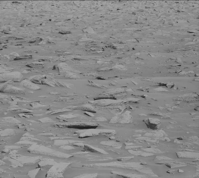 Sol 3908: Mast Camera (Mastcam)