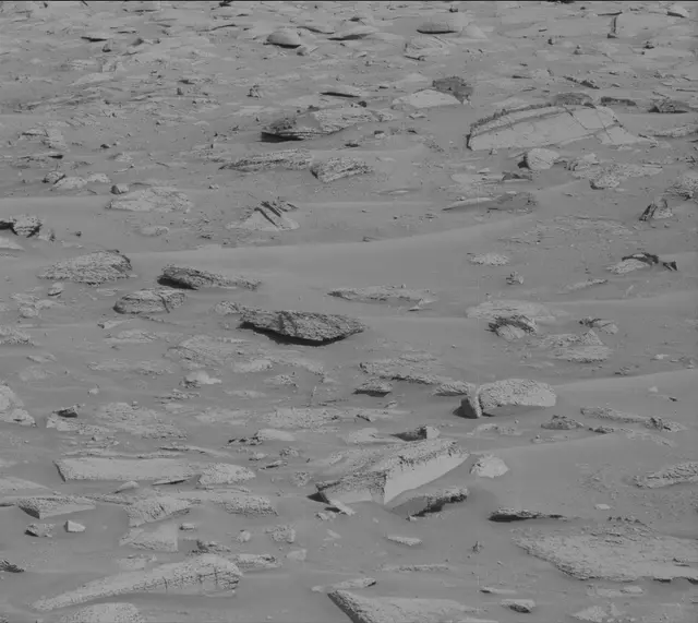 Sol 3908: Mast Camera (Mastcam)