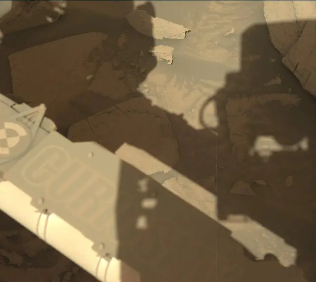 Sol 3908: Mast Camera (Mastcam)
