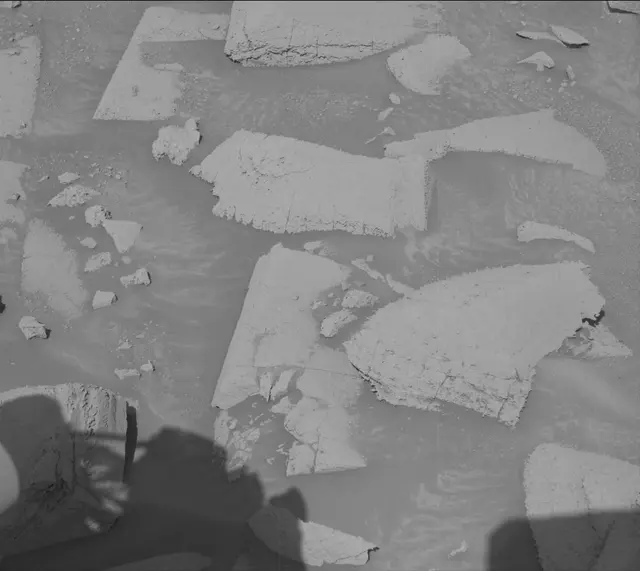 Sol 3908: Mast Camera (Mastcam)