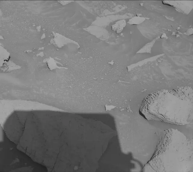 Sol 3908: Mast Camera (Mastcam)
