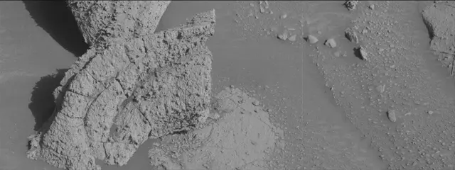 Sol 3909: Mast Camera (Mastcam)
