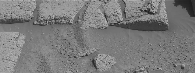 Sol 3909: Mast Camera (Mastcam)