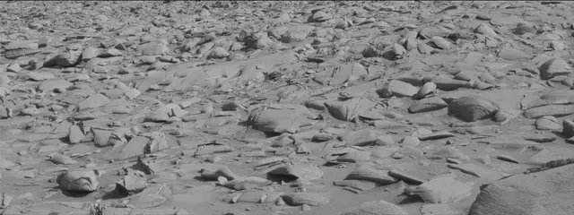 Sol 3909: Mast Camera (Mastcam)
