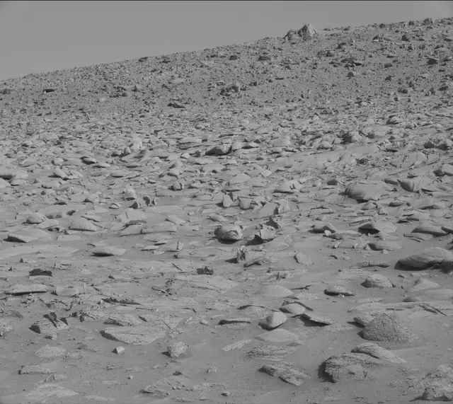 Sol 3909: Mast Camera (Mastcam)