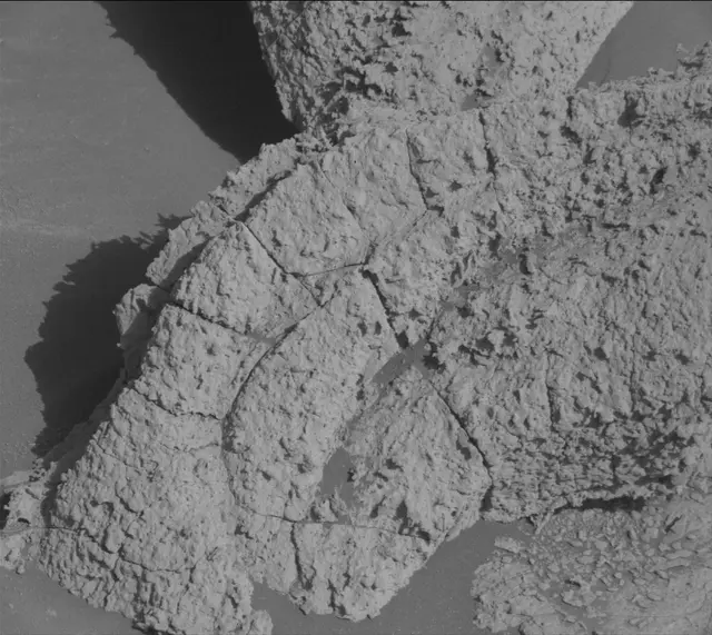 Sol 3909: Mast Camera (Mastcam)
