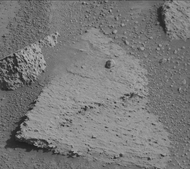 Sol 3909: Mast Camera (Mastcam)