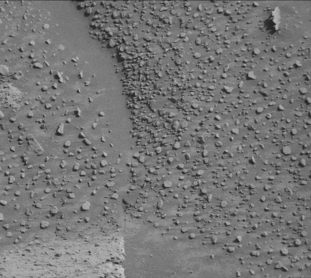 Sol 3909: Mast Camera (Mastcam)