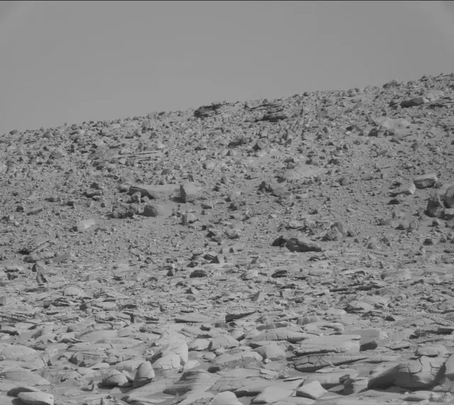 Sol 3909: Mast Camera (Mastcam)