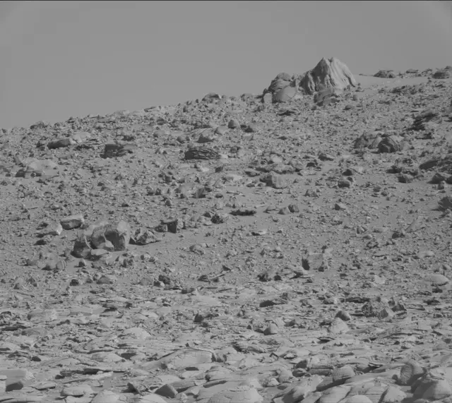 Sol 3909: Mast Camera (Mastcam)