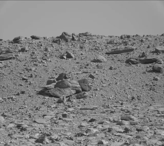 Sol 3909: Mast Camera (Mastcam)