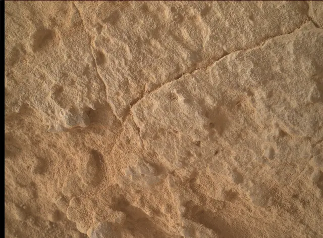 Sol 3909: Mars Hand Lens Imager (MAHLI)