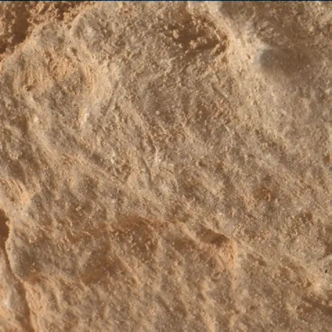 Sol 3909: Mars Hand Lens Imager (MAHLI)