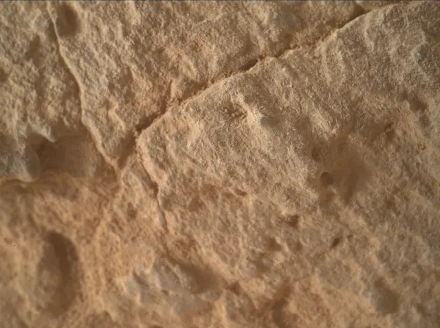 Sol 3909: Mars Hand Lens Imager (MAHLI)