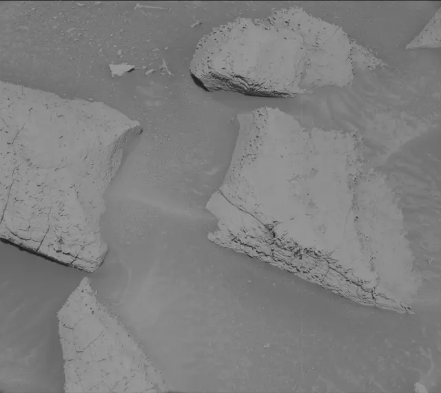 Sol 3910: Mast Camera (Mastcam)
