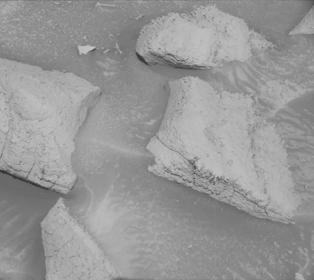 Sol 3910: Mast Camera (Mastcam)