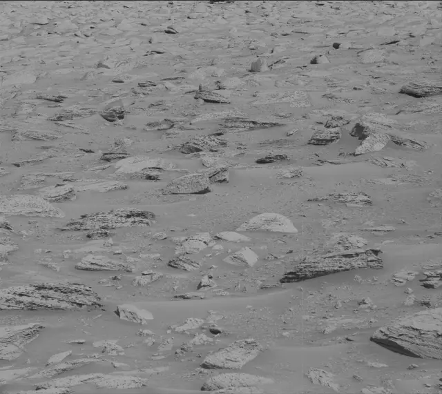 Sol 3910: Mast Camera (Mastcam)