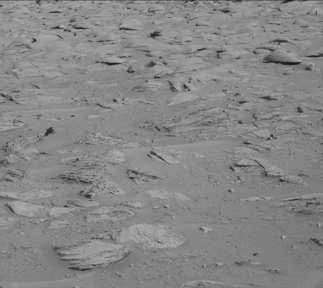 Sol 3910: Mast Camera (Mastcam)