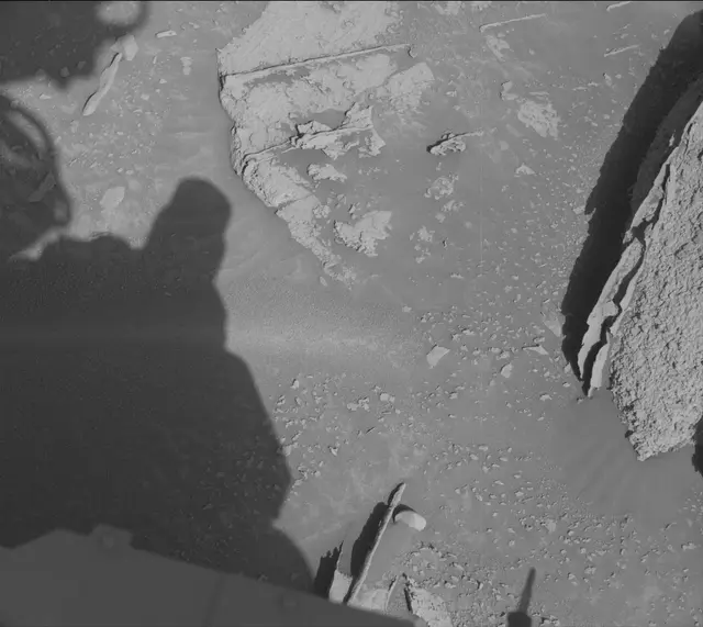 Sol 3910: Mast Camera (Mastcam)