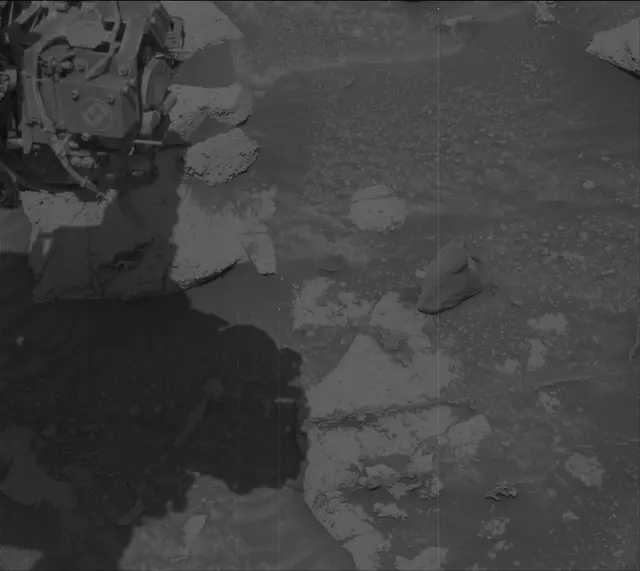 Sol 3912: Mast Camera (Mastcam)