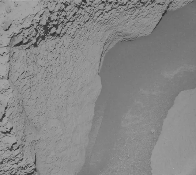 Sol 3912: Mast Camera (Mastcam)