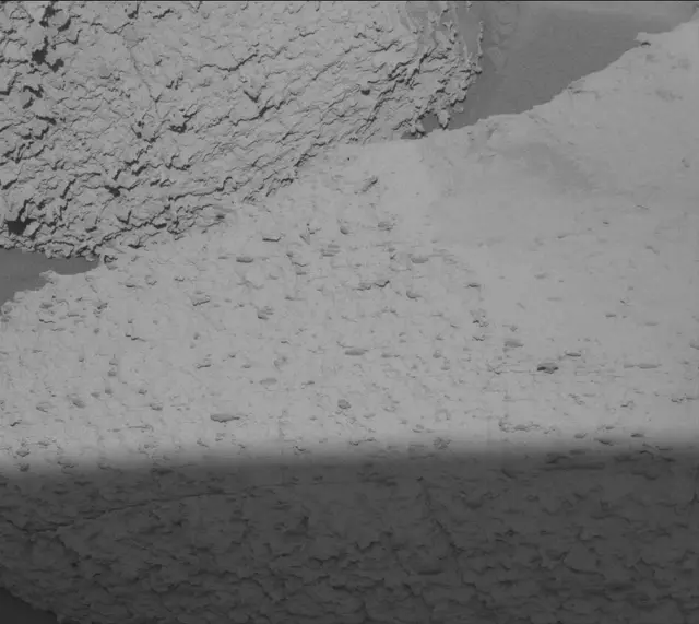 Sol 3912: Mast Camera (Mastcam)