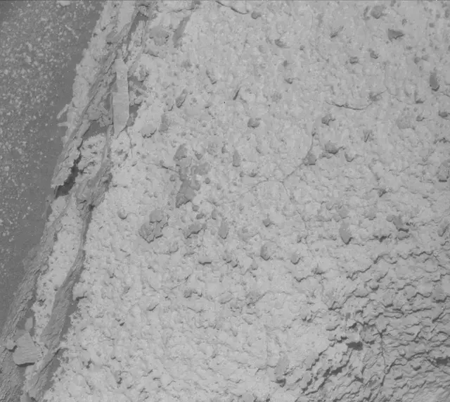 Sol 3912: Mast Camera (Mastcam)