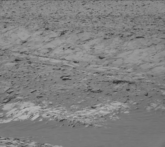 Sol 3913: Mast Camera (Mastcam)