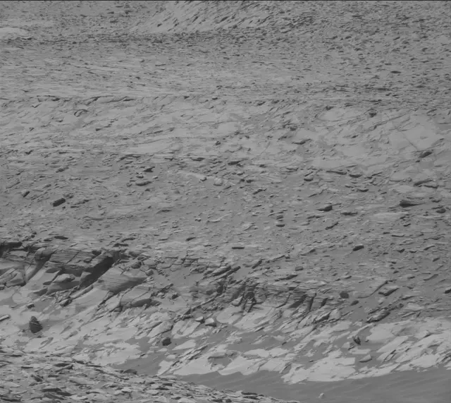 Sol 3913: Mast Camera (Mastcam)