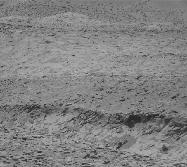 Sol 3913: Mast Camera (Mastcam)