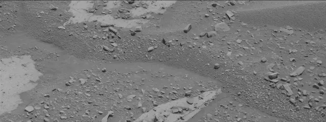 Sol 3914: Mast Camera (Mastcam)