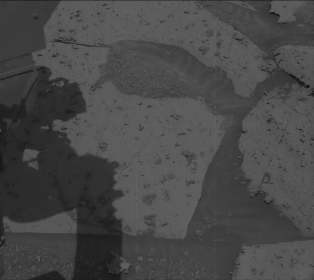 Sol 3914: Mast Camera (Mastcam)