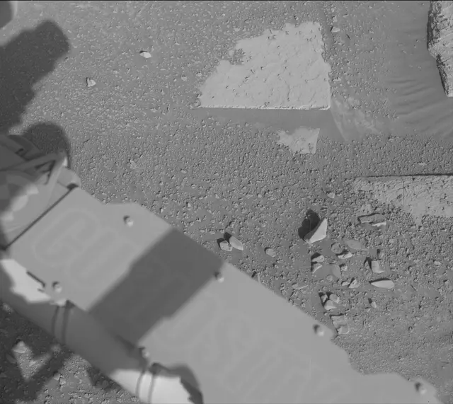 Sol 3914: Mast Camera (Mastcam)